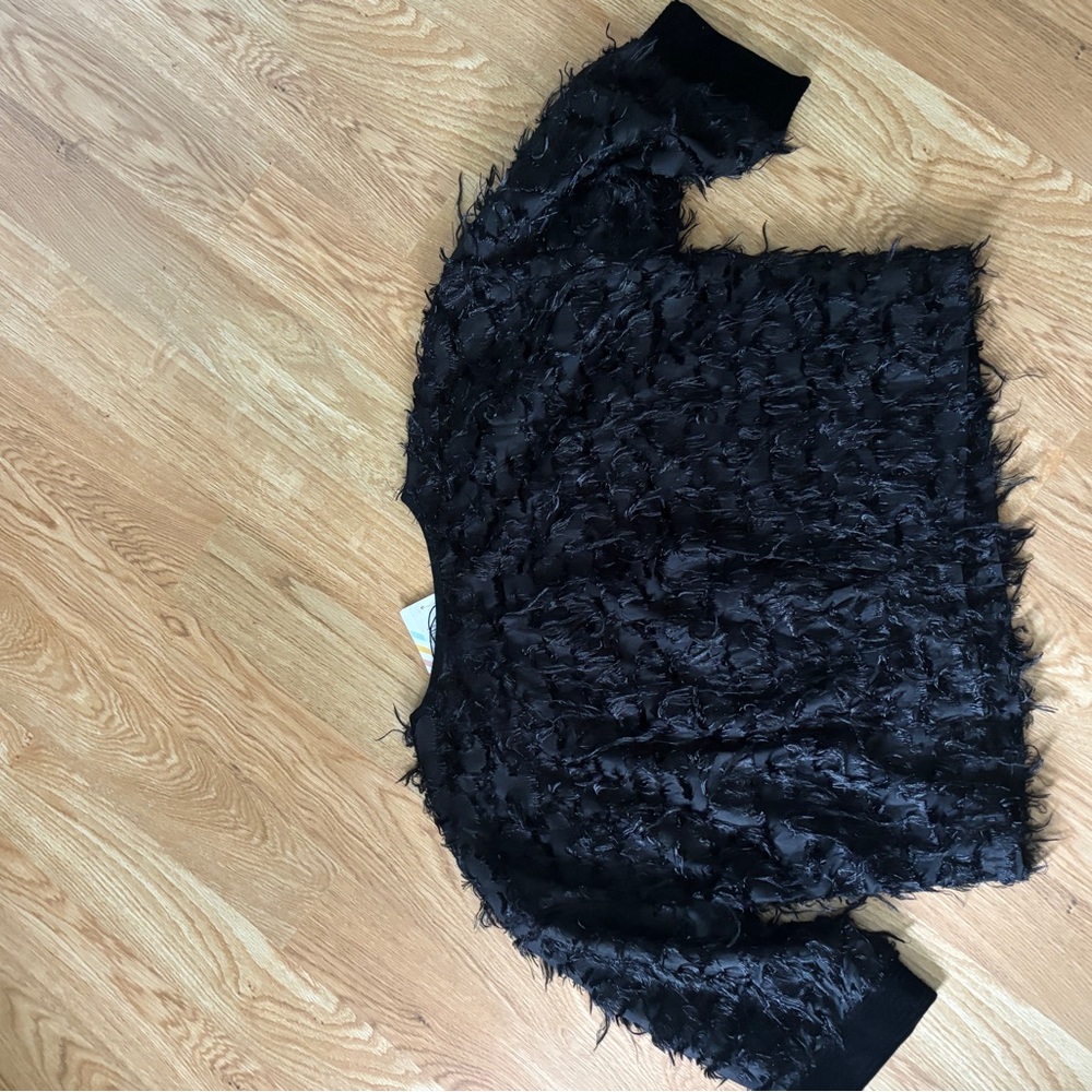 THML Black Textured Fringe Crop Top - Picture 7 of 7